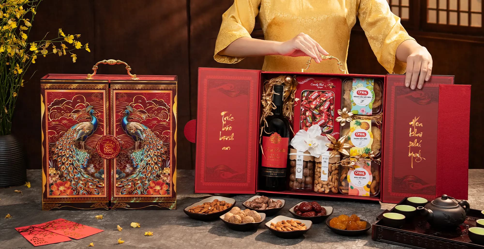 Bộ sản phẩm quà Tết 2026